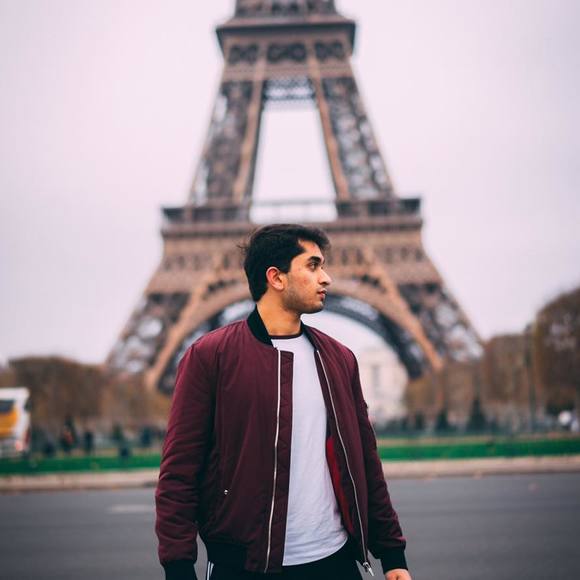 Meet your Posher, Amir - Picture 1 of 1